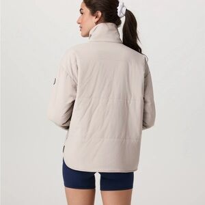 Elegant Viori Women's Light Grey Puffer Jacket